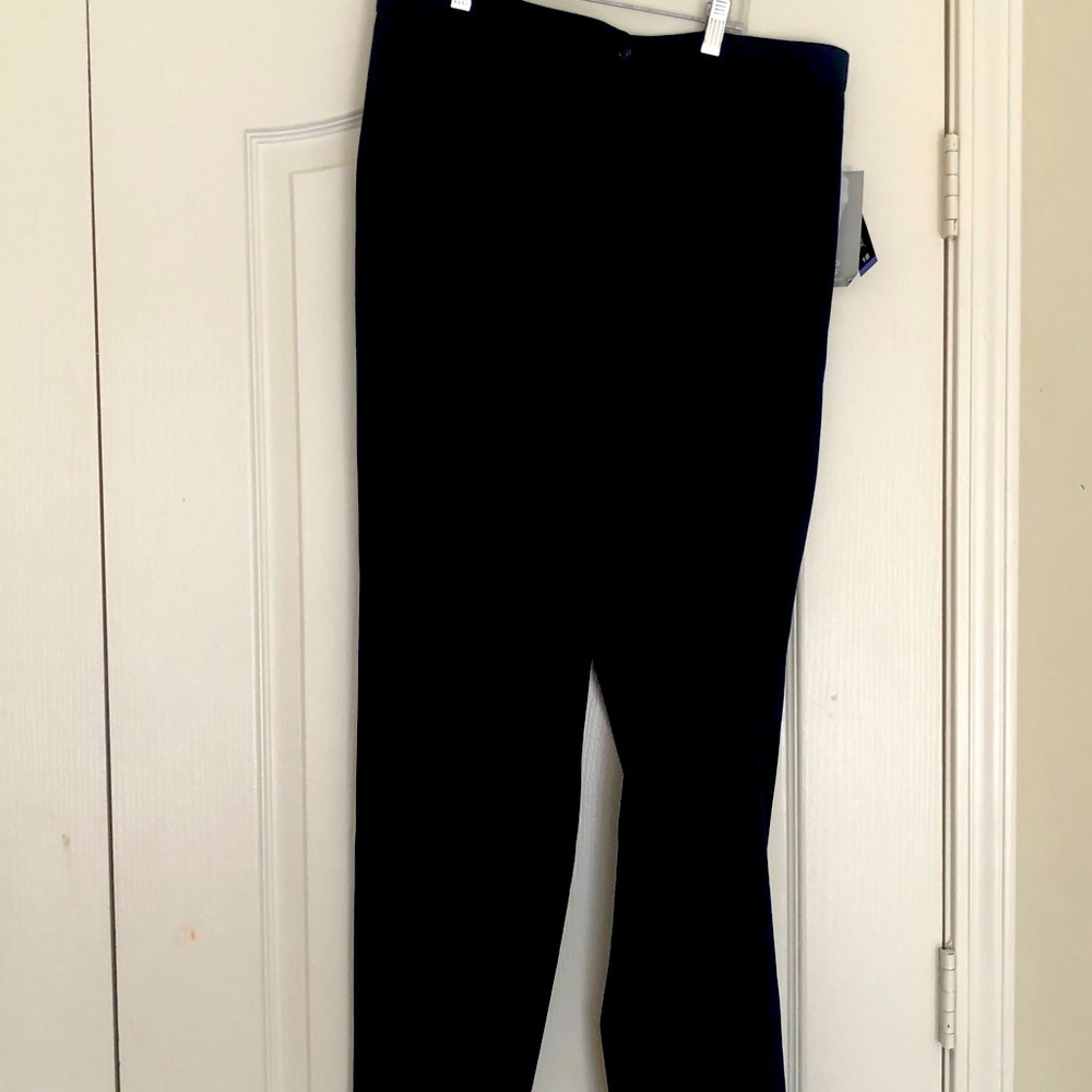 NWT Briggs New York the slimming solution four-way stretch fabric size 18 navy